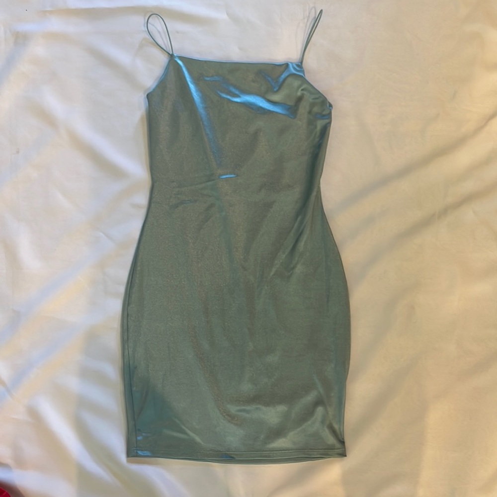 Teal Windsor dress. Small